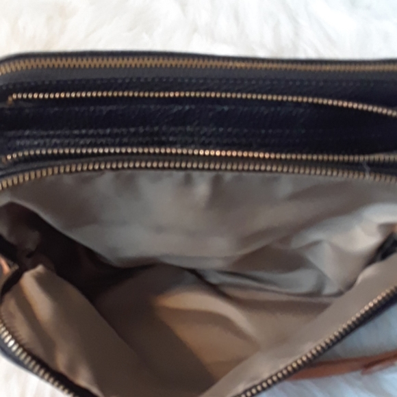 Valentina Italian Leather 3 Way Bag - Picture 15 of 17